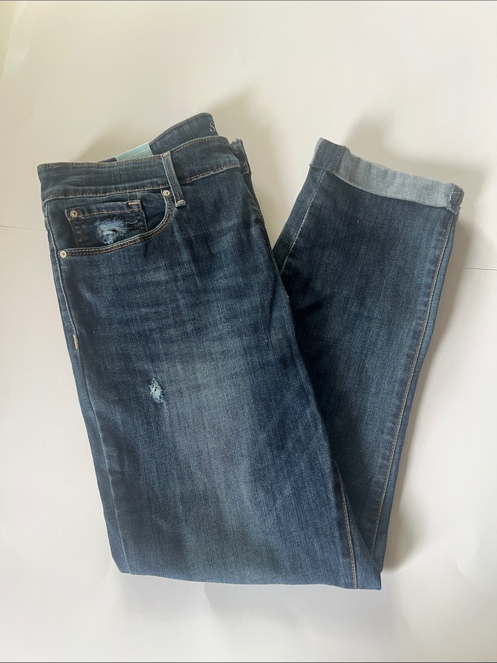 Signature by Levi Strauss Women's Dark Blue Ankle Crop Jeans